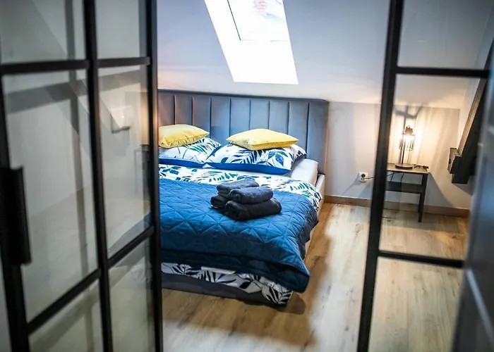 Loft 33